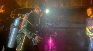 Dramatis, Lanal Palu Evakuasi Tiga Korban Terperangkap di Tongkang